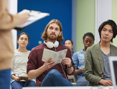 cursos intensivos trimestrales de inglés en los niveles B1, B2 y C1